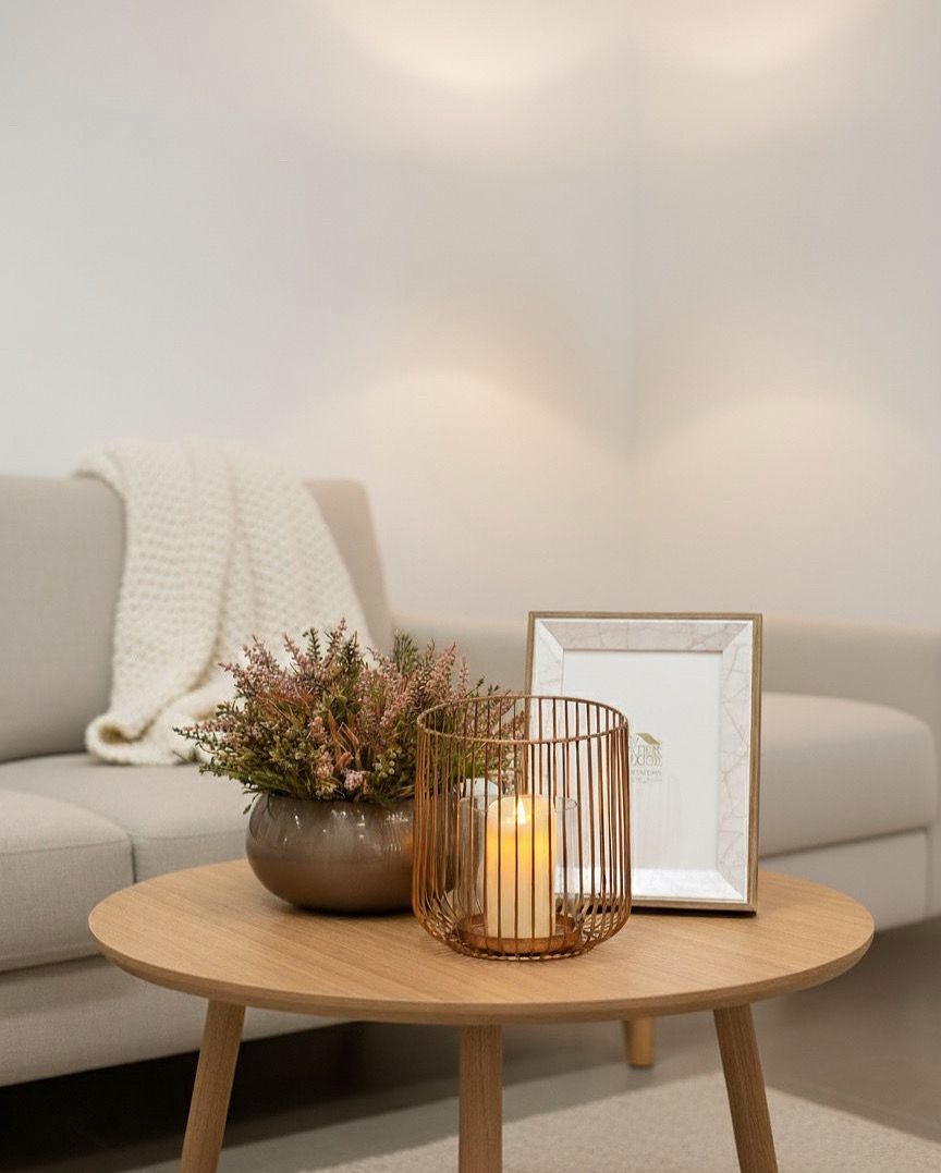 Mesa decorada com velas